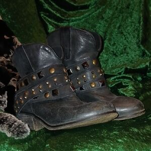 Corral Black Leather Ankle Boots with Studs